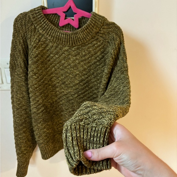 Universal thread green knit sweater - Picture 2 of 4